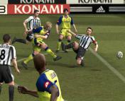 Pro Evolution Soccer 4  gameplay screenshot