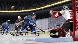 NHL Slapshot  gameplay screenshot